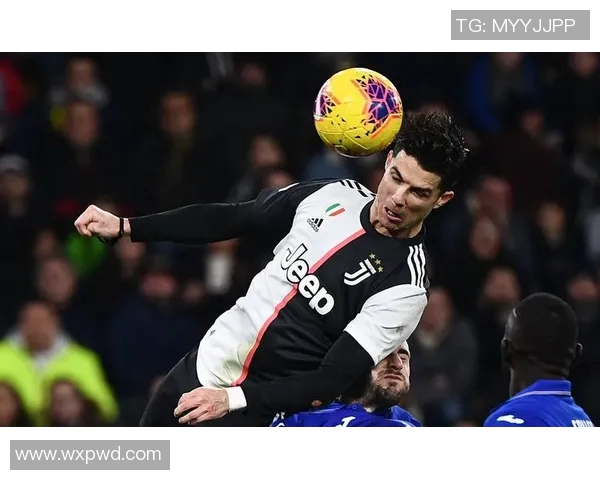 足球巨星成名之路:那些改变职业生涯的经典进球瞬间 足球巨星成名之路:那些改变职业生涯的经典进球瞬间